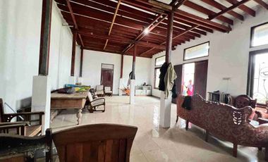 di sewakan rumah bisa untuk kantor dan gudang di tanjung barat Jaksel