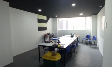 LOCAL EN RENTA EN JESUS DEL MONTE IDEAL PARA CLASES OFICINA O CONSULTORIOS