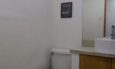 LOCAL EN RENTA EN JESUS DEL MONTE IDEAL PARA CLASES OFICINA O CONSULTORIOS