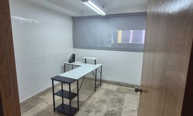 LOCAL EN RENTA EN JESUS DEL MONTE IDEAL PARA CLASES OFICINA O CONSULTORIOS