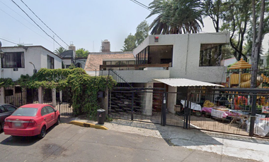 CASA EN VENTA JACOBO DALE VUELTA