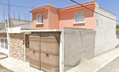 BONITA CASA EN VENTA EN EXCELENTES CONDICIONES. RESIDENCIAL ARBOLEADAS, HGO. RECUPERACION BANCARIA