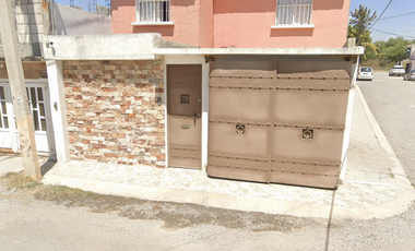 BONITA CASA EN VENTA EN EXCELENTES CONDICIONES. RESIDENCIAL ARBOLEADAS, HGO. RECUPERACION BANCARIA