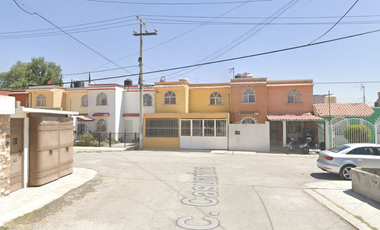 BONITA CASA EN VENTA EN EXCELENTES CONDICIONES. RESIDENCIAL ARBOLEADAS, HGO. RECUPERACION BANCARIA