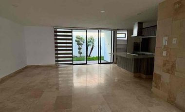 PARQUE CAMPECHE LOMAS DE ANGELOPOLIS VENDO CASA