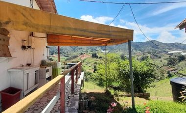 Venta De espectacular Finca De 27.000 Mt2, con terreno mixto Ideal Para Vivir O Cultivar, Marinilla, Antioquia