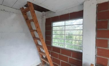 Venta De espectacular Finca De 27.000 Mt2, con terreno mixto Ideal Para Vivir O Cultivar, Marinilla, Antioquia