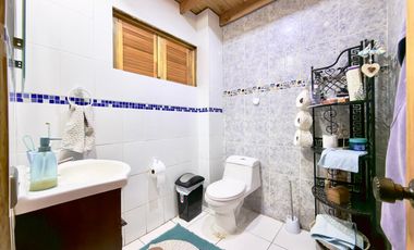 Se vende casa en parcela de condominio Las Palmas, camino a Zapallar, Curicó