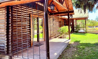 Se vende casa con Parque Privada en condominio Las Palmas, km2,2 Camino a Zapallar, Curicó