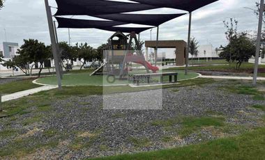 CASA EN PRIVADA CUMBRE DEL NTE. SALINAS. TOTALMENTE AMUEBLADA.