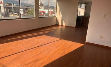 SE ALQUILA PROPIEDAD AV. ESPAÑA,  CUENCA - AZUAY