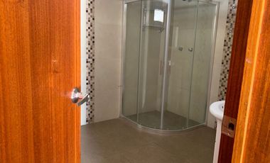 SE ALQUILA PROPIEDAD AV. ESPAÑA,  CUENCA - AZUAY