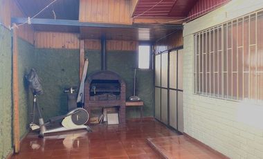 Linda y amplia casa en Venta, Maipú