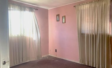 Linda y amplia casa en Venta, Maipú