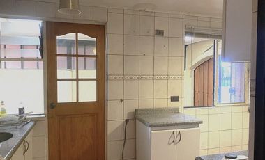 Linda y amplia casa en Venta, Maipú