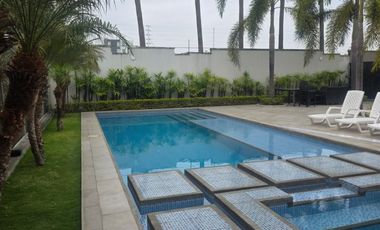 Isla Mocoli, Venta de lindo departamento 3 dormitorios con jacuzzi y patio
