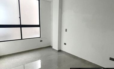 Venta de casa de 230 mt2, 3 niveles, 4 alcobas, sector exclusivo Barro Blanco, Rionegro, Antioquia