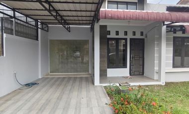 Rumah Cluster Posisi Hook siap huni dan murah lokasi Jl. Sudirman dekat bandara Pekanbaru