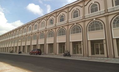 Disewakan  Ruko Food City Green Lake City Ruko Siap Pakai unit langka jarang ada