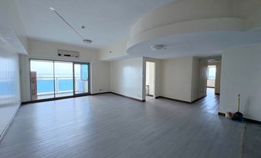 RUSH: PEARL OF THE ORIENT, Roxas Blvd (50% lower than Zonal Value)