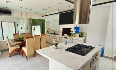 VENTA DE CASA EN URB. EL TOACHI