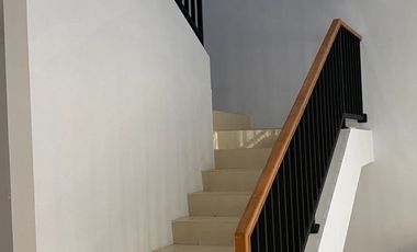 Dijual Rumah 2 Lantai di Royal Spring, Golden Spring - Makassar