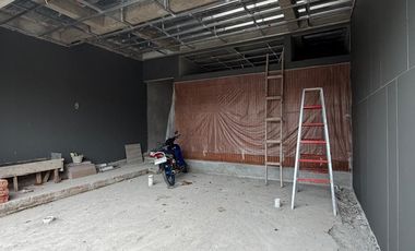 dijual rumah di sleman dekat pakuwon mall condong catur mewah 2 lantai