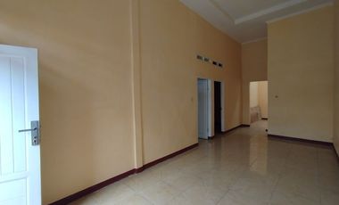 Rumah Kotak Harga Koplak Tetangganya Kocak