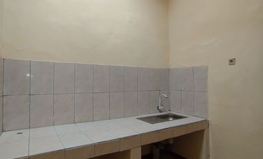 Rumah Kotak Harga Koplak Tetangganya Kocak