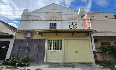 Rumah Strategis Siap Pakai Dekat Jalan Yos Sudarso Serengan Solo.