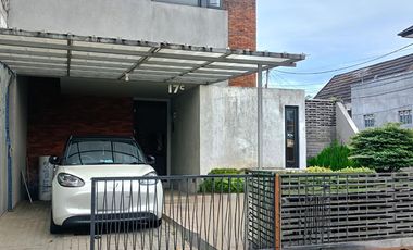 KEREN dan MURAH Rumah di Cisaranten Arcamanik dekat Soekarno Hatta Bandung dijual