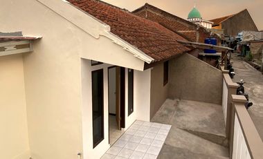 Dijual Rumah Posisi Hook Siap Huni Lokasi di Komplek Laksana Mekar Asri Batujajar Bandung