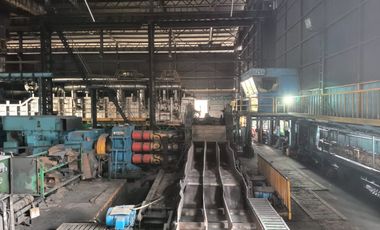 Pabrik Ex Peleburan Baja Dekat Mall dan Pintu Tol Bekasi Barat