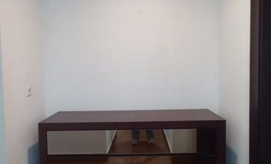 Rent Pakubuwono View Apartjment With 3 Bedrooms, Furnished