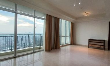 Rent Pakubuwono View Apartjment With 3 Bedrooms, Furnished