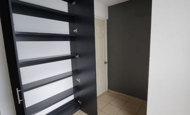 Renta de Casa al Norte, en Paso de Argenta