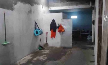 Rumah Luas dalam Kota dekat Kampus Unisri