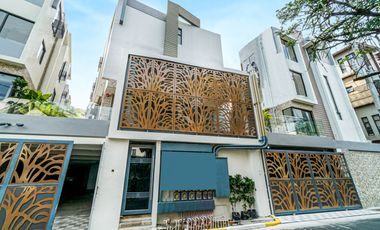 Townhouse for sale at The Benitez Courtyard, Pasadeña, San Juan