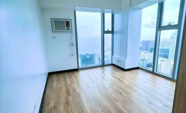 2 Bedroom Condo Unit for Sale -  𝟴 𝗔𝗱𝗿𝗶𝗮𝘁𝗶𝗰𝗼, Ermita Manila