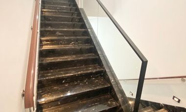 JUAL RUMAH MODERN MINIMALIST CITRALAND NEWTON HILL