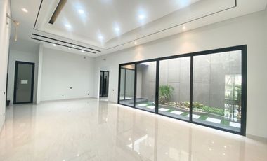 JUAL RUMAH MODERN MINIMALIST CITRALAND NEWTON HILL