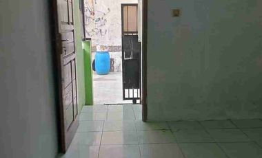 DISEWAKAN RUMAH KOS BERSIH DAN TERAWAT DEKAT DELTA SARI INDAH WARU SIDOARJO