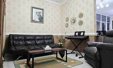 DIJUAL RUMAH FULLFURNISH TENGAH KOTA BERNUANSA MINIMALIS LOKASI DALAM PERUMAHAN BALIKPAPAN BARU AMAN NYAMAN HARGA NEGO