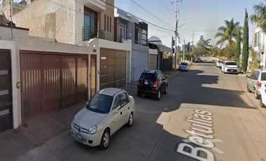 CASA EN VENTA EN BOSQUES DEL LAGO, TEPATITLAN DE MORELES, JALISCO