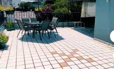 CASA CON DOBLE USO DE SUELO EN VENTA EN COLONIA CONDESA, EXCELENTE UBICACIÓN