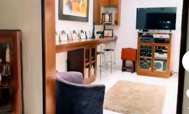 CASA CON DOBLE USO DE SUELO EN VENTA EN COLONIA CONDESA, EXCELENTE UBICACIÓN