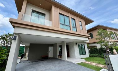 2-Storey Detached House for Rent – 3 Bedrooms, 4 Bathrooms, Mountain View