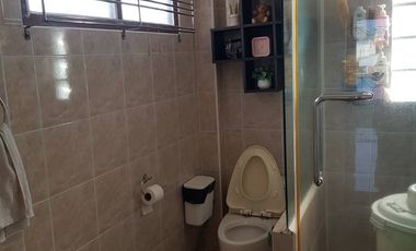 ขายบ้านเดี่ยวหรู ฮวงจุ้ยดี 2 ชั้น built in ทั้งหลัง หมู่บ้านพินธนา ใจกลางเมืองอุตรดิตถ์