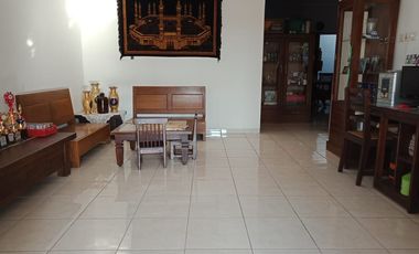 Rumah Siap Huni Dekat Woltermonginsidi Pedurungan Tengah