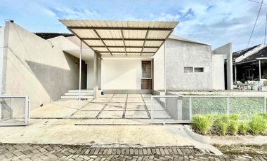 Rumah Terawat Sangat Asri di Komplek Premium di Garut